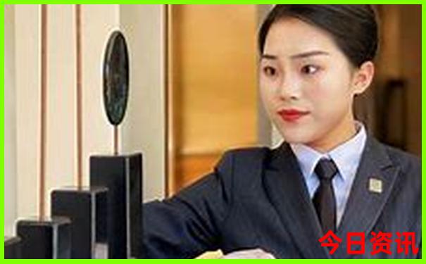 暑假带小孩老人去哪里旅游合适